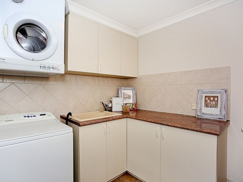 27 Heron Place, South Yunderup WA 6208