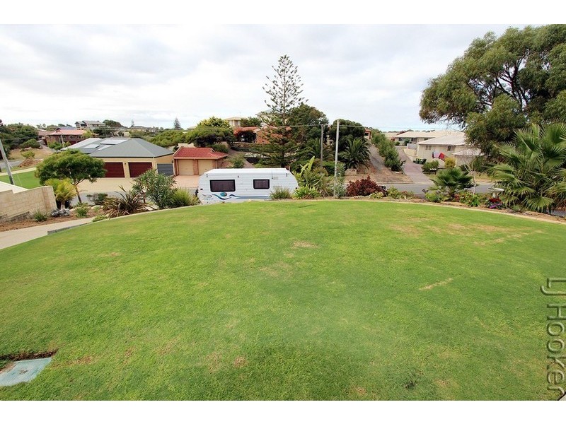 28A Mippi Road, Halls Head WA 6210