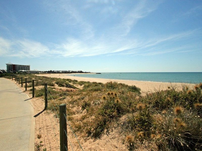 6 Haven Court, Silver Sands WA 6210