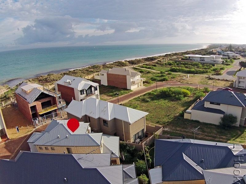 30/68 Hickman Road, Silver Sands WA 6210