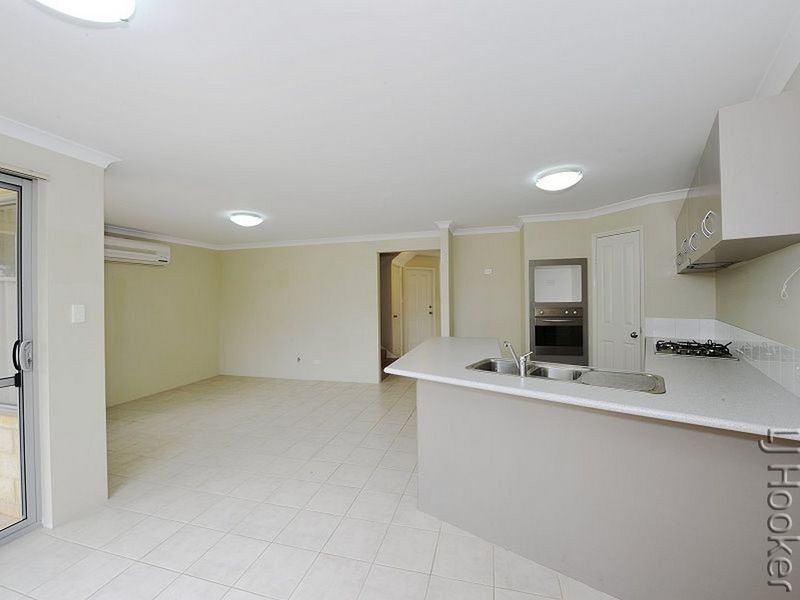 30/68 Hickman Road, Silver Sands WA 6210