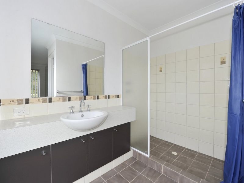 2 Grandmere Parade, Meadow Springs WA 6210