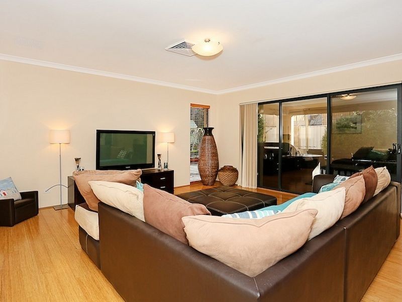 5 Mermaid Terrace, Singleton WA 6175