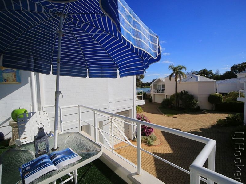 6/3 Leslie Street, Dudley Park WA 6210