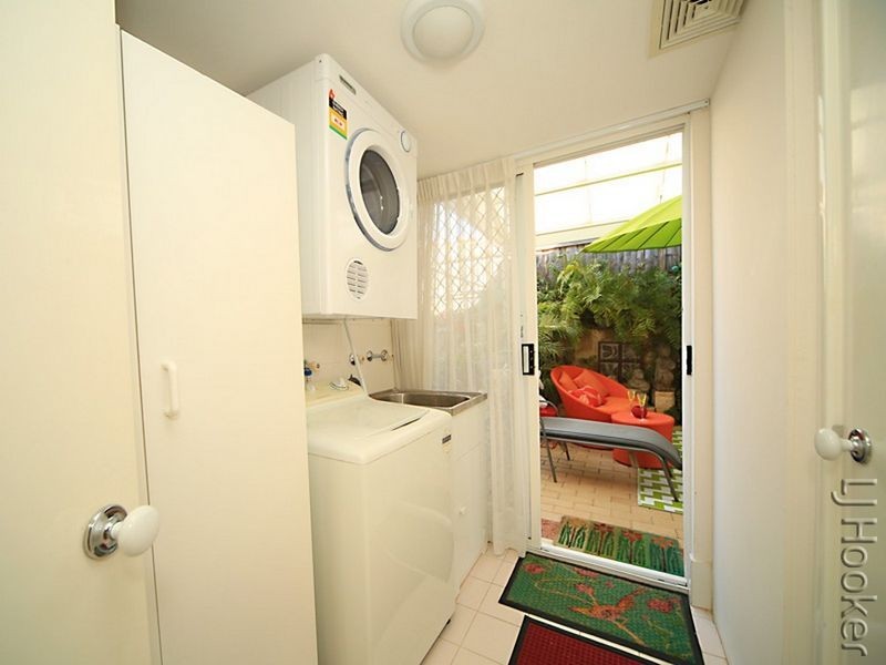 6/3 Leslie Street, Dudley Park WA 6210