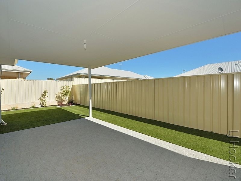 9 Balclutha Crescent, Madora Bay WA 6210
