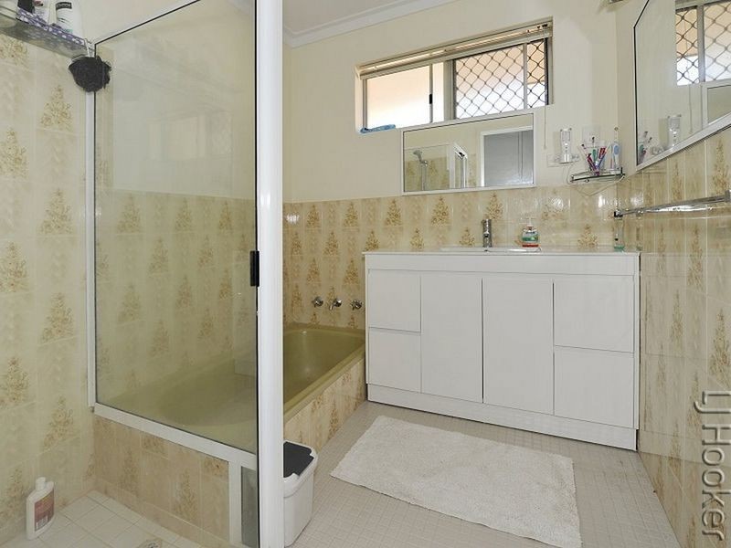 10 Dalrymple Terrace, Halls Head WA 6210