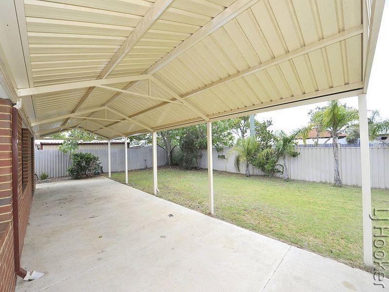 14 Herald Rise, Greenfields WA 6210