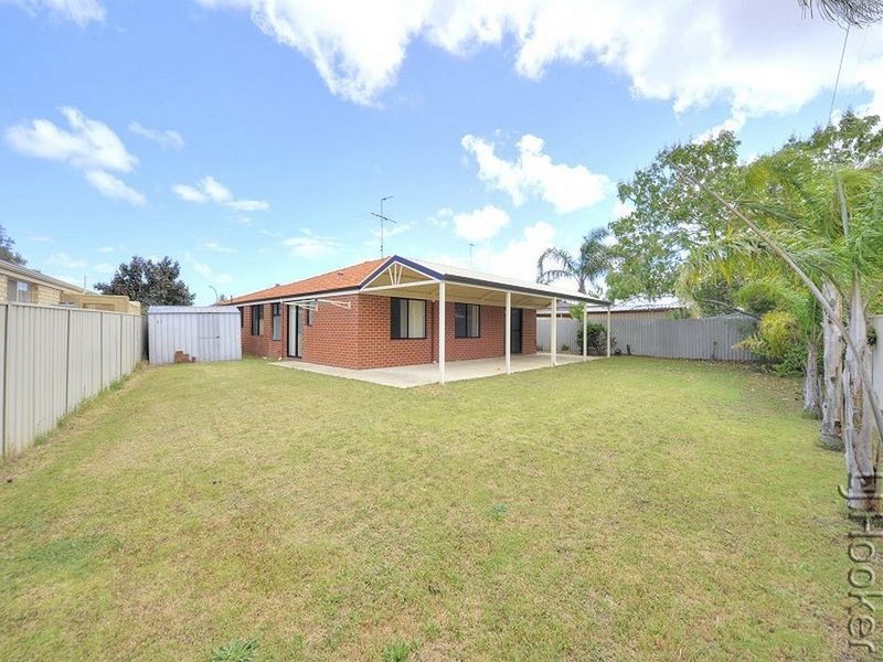 14 Herald Rise, Greenfields WA 6210