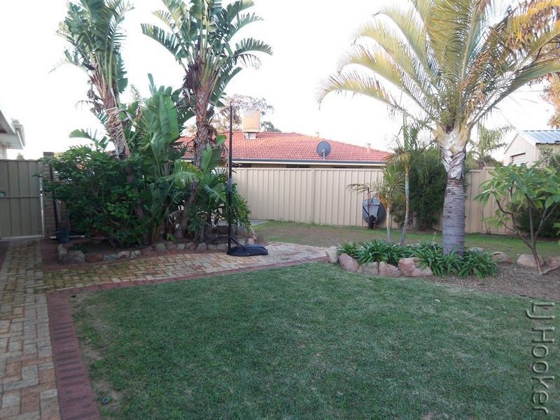18 Malvern Rise, Greenfields WA 6210