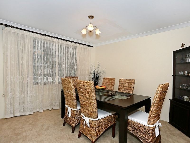 13 Pepperwood Rise, Halls Head WA 6210