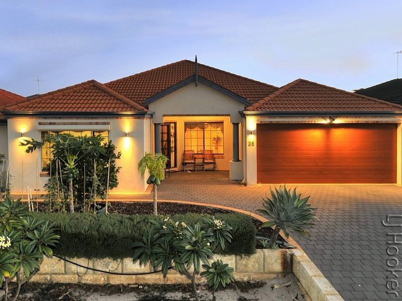 36 Ravendale Drive, Dudley Park WA 6210