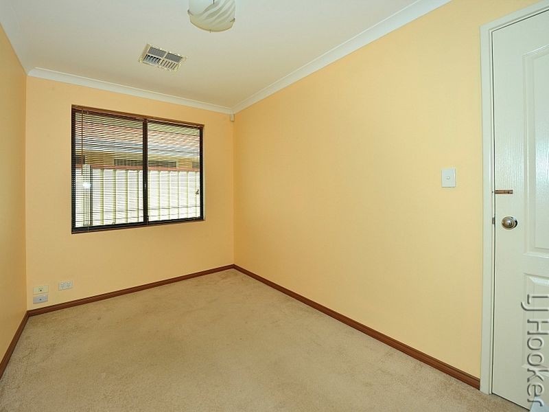 36 Ravendale Drive, Dudley Park WA 6210