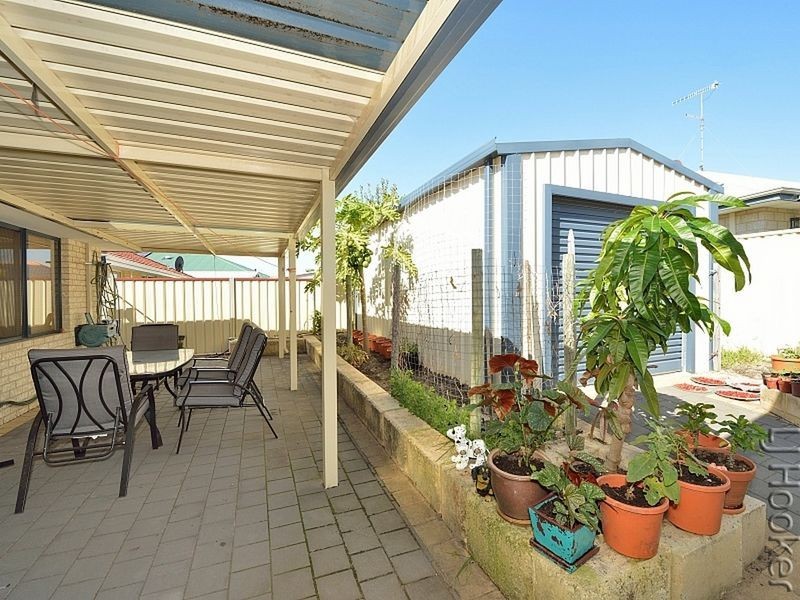 36 Ravendale Drive, Dudley Park WA 6210