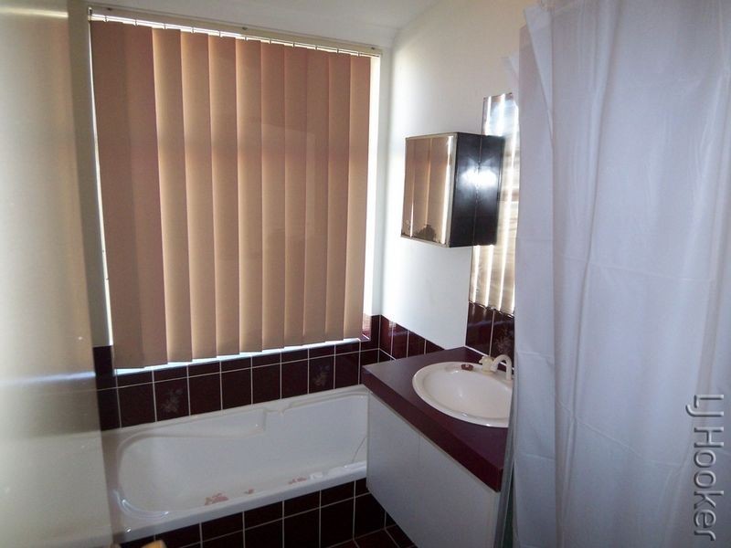 11 Casula Avenue, Coodanup WA 6210