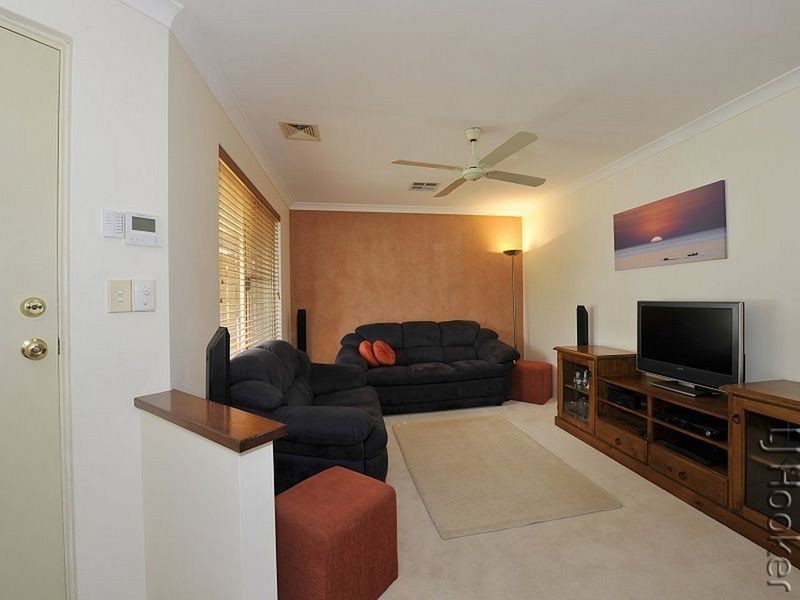 10 Appressa Place, Greenfields WA 6210