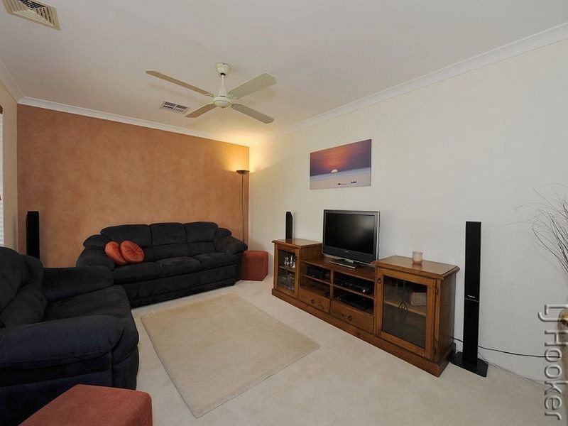 10 Appressa Place, Greenfields WA 6210