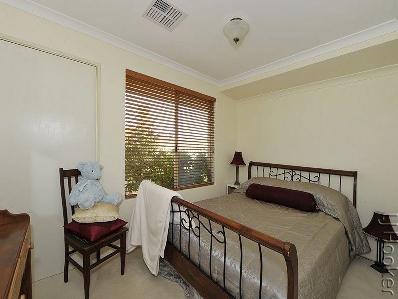 10 Appressa Place, Greenfields WA 6210