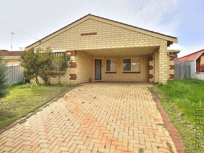 11 Kookaburra Drive, Greenfields WA 6210