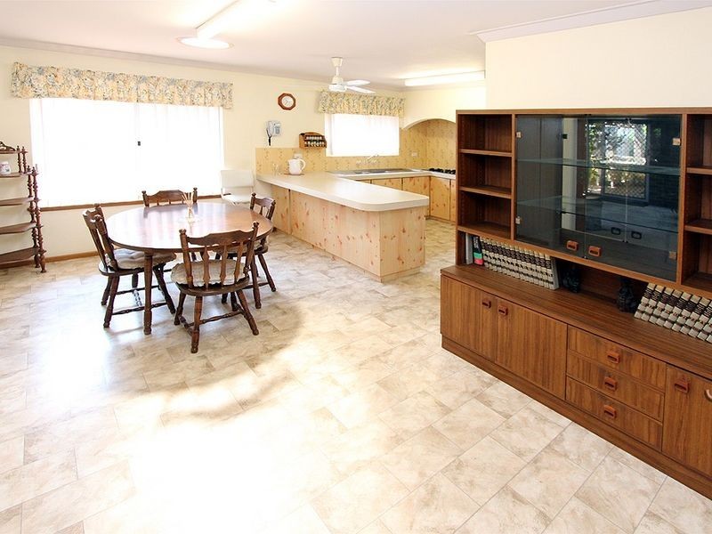 3 Doreen Street, Dudley Park WA 6210