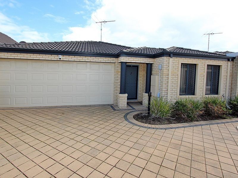 2/10 Davey Street, Mandurah WA 6210