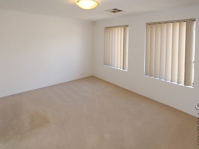 2/10 Davey Street, Mandurah WA 6210