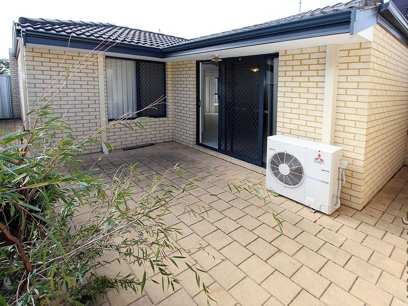 2/10 Davey Street, Mandurah WA 6210