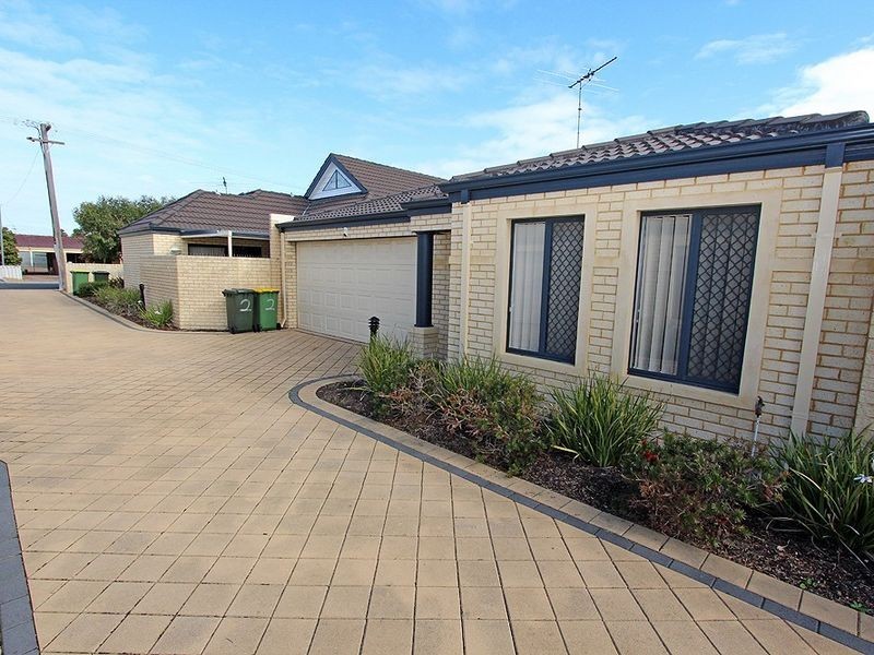 2/10 Davey Street, Mandurah WA 6210
