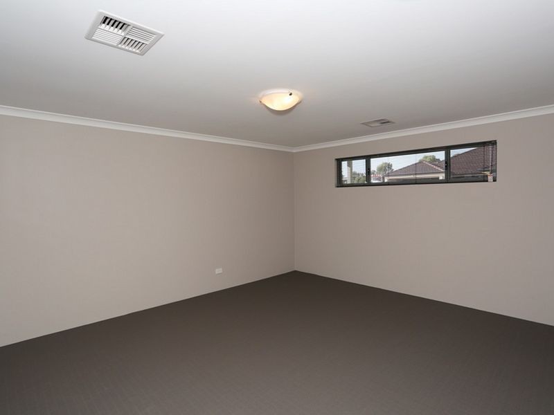 2 Yallingup Loop, Dawesville WA 6211