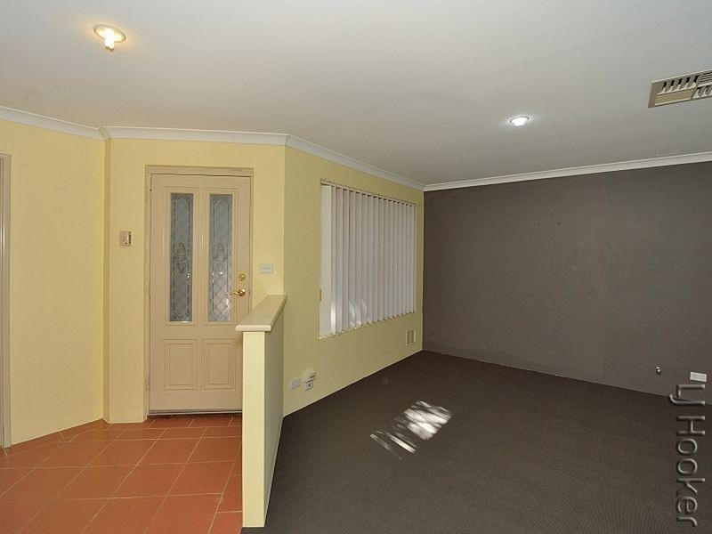 77 Coodanup Drive, Dudley Park WA 6210