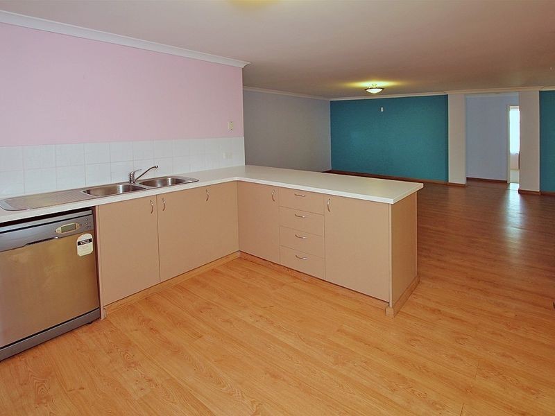 11 Hayes Court, Ravenswood WA 6208