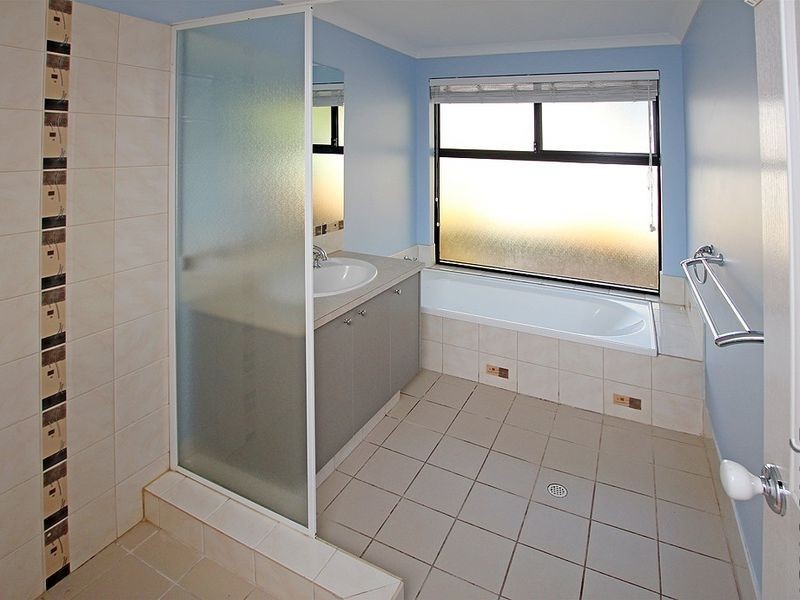 11 Hayes Court, Ravenswood WA 6208