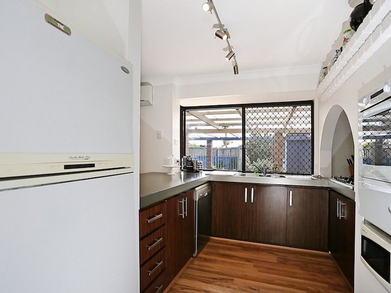 21 Elmore Way, Dudley Park WA 6210