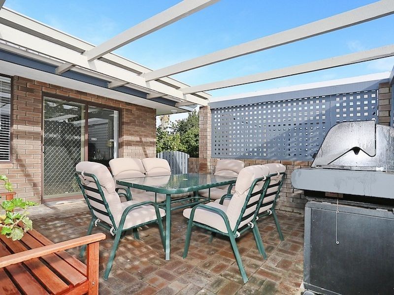 21 Elmore Way, Dudley Park WA 6210