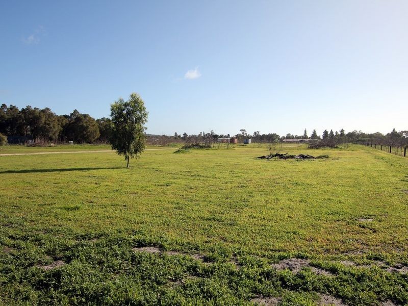 116 Stacey Rise, Lake Clifton WA 6215
