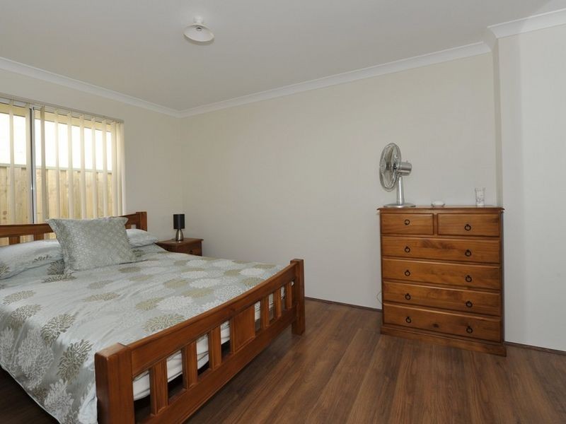 50 Skylark Loop, Erskine WA 6210