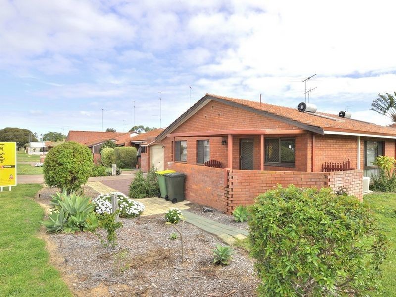 2/10 Stevenson Street, Dudley Park WA 6210