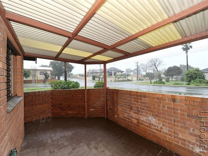 2/10 Stevenson Street, Dudley Park WA 6210