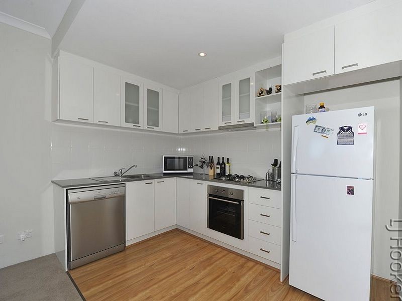 3/12 Elizabeth Street, Mandurah WA 6210