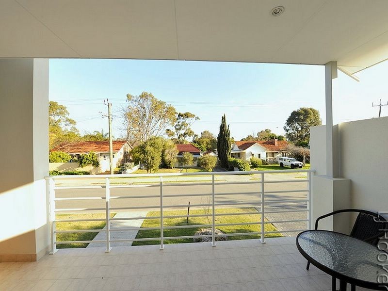 3/12 Elizabeth Street, Mandurah WA 6210