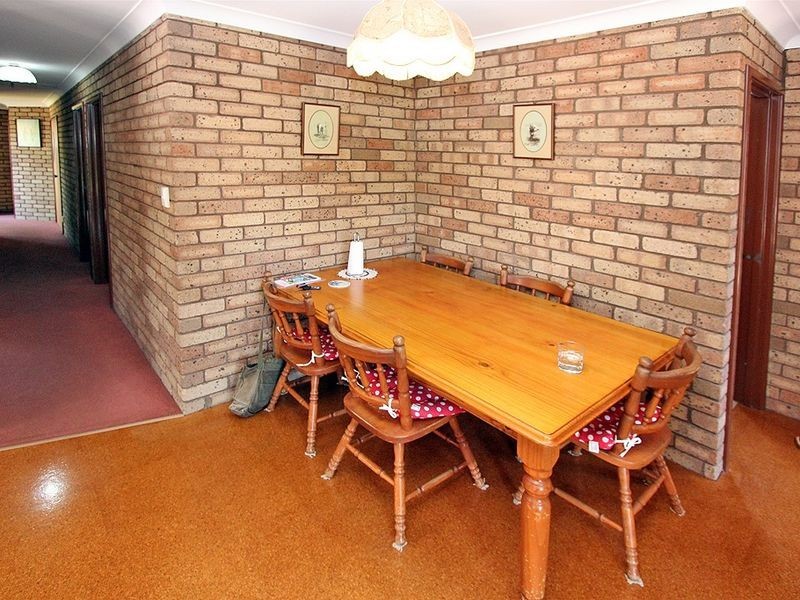 6 Volga Place, Greenfields WA 6210