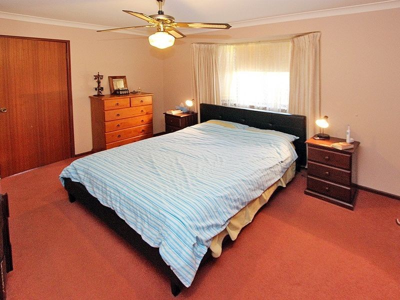 6 Volga Place, Greenfields WA 6210