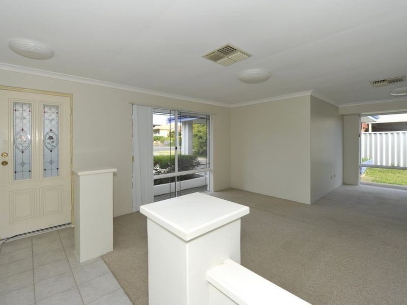 41 Tamarisk Drive, Halls Head WA 6210