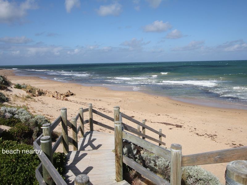 41 Tamarisk Drive, Halls Head WA 6210