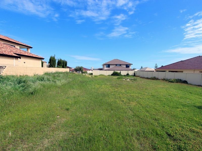 35 Princeton Drive, Wannanup WA 6210