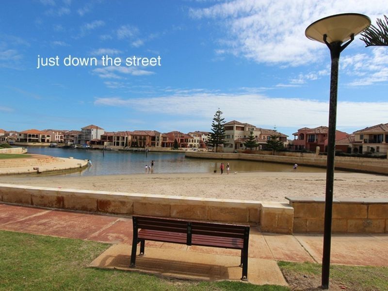 35 Princeton Drive, Wannanup WA 6210