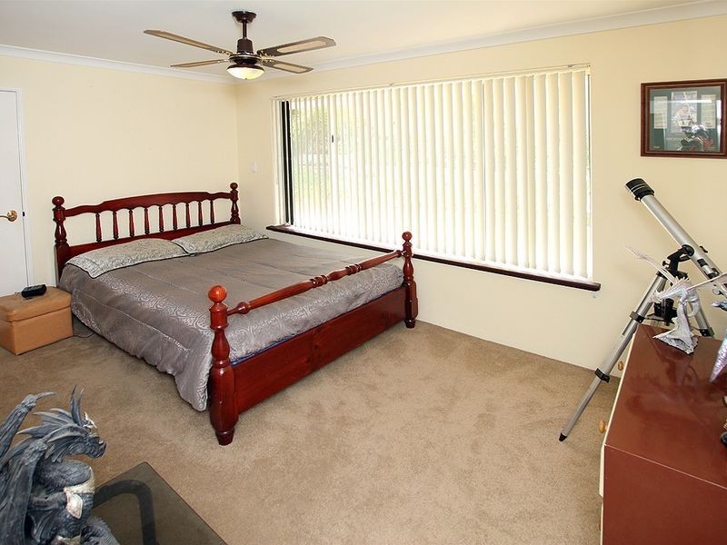 14 Malabor Mews, Halls Head WA 6210