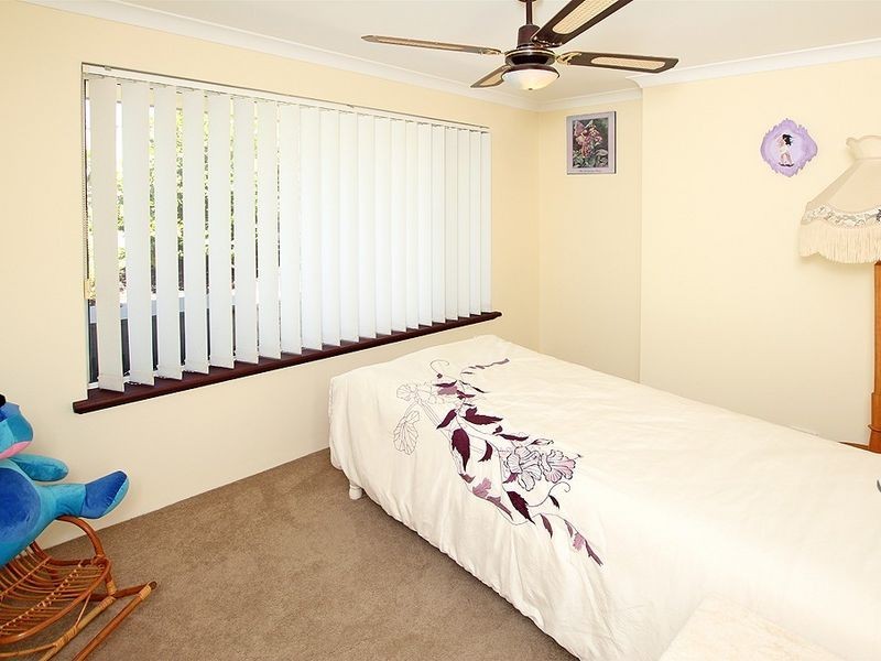 14 Malabor Mews, Halls Head WA 6210