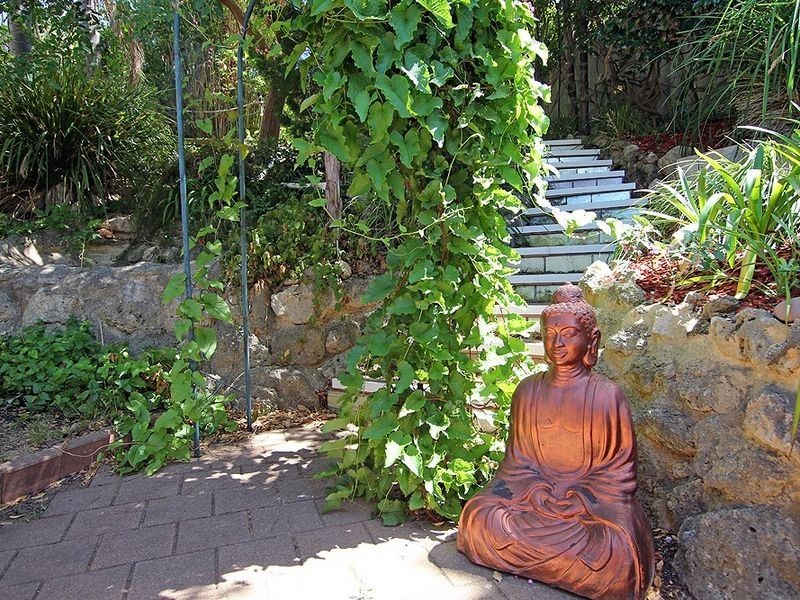 14 Malabor Mews, Halls Head WA 6210