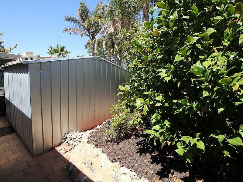 14 Malabor Mews, Halls Head WA 6210